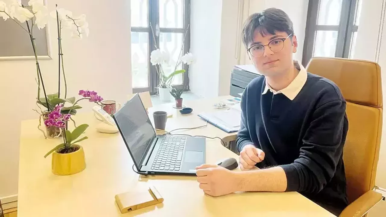 Kabataş'ta Okuyan Cemil Bir İlki Başardı: Makalesi Harvard'da Yayımlanacak