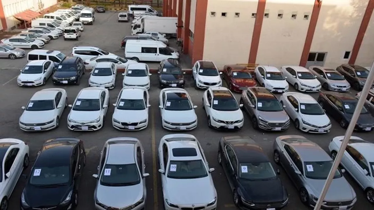 Gümrüklerdeki Tasfiyelik Eşyaların Satışından 5 Yılda 13,5 Milyar TL Gelir