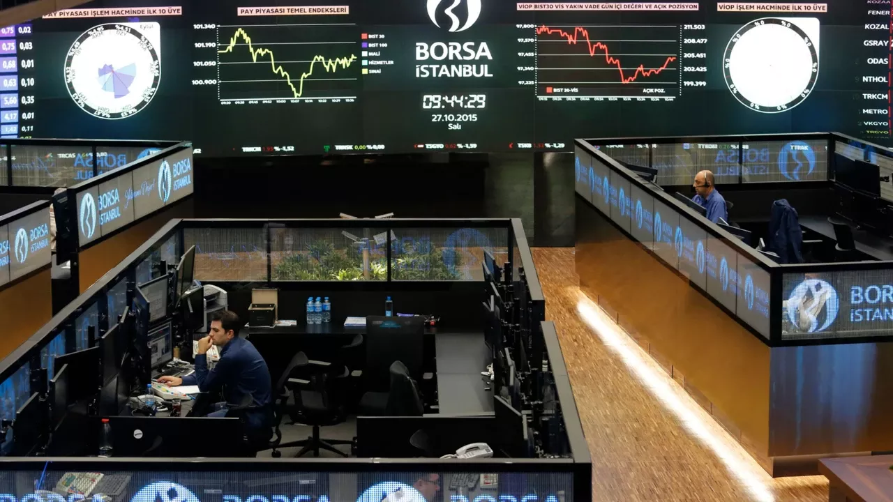 Petrol Fiyatları Sıçradı, Tüpraş (TUPRS) ve Petkim (PETKM) Hareketlendi