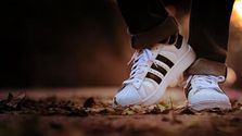 Rekabet Kurulu'ndan Adidas'a Dev Ceza