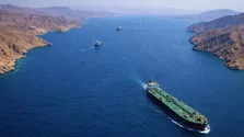 Hürmüz Boğazı'ndan Geçiş Ücreti Riyal ile Ödenecek