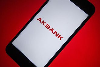 Akbank'tan 315 Milyon Dolarlık Teknoloji Yatırımı