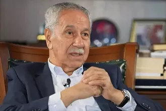 Arınç: İmamoğlu Tutuksuz Yargılanmalı