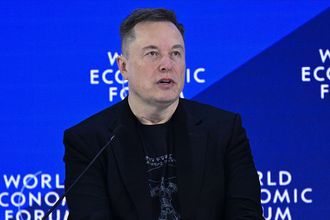 Elon Musk: Yapay Zeka 5 Yıl Sonra İnsanlıktan Akıllı Olacak