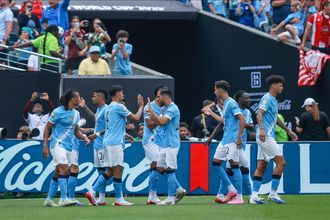 Manchester City'den 1 Milyar Sterlinlik Sponsorluk Anlaşması!