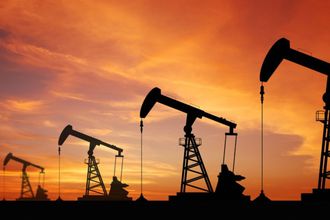 Petrolde Ateşkes Dengesi: Fiyatlar Yatay Seyirde