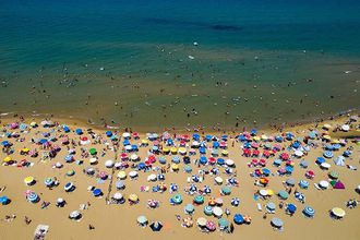 Türkiye'de Bir Haftalık Tatil Masrafını Karşılayamayanların Oranı AB'nin İki Katı