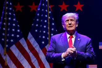 Trump’tan Peş Peşe Anlaşma Duyuruları: İngiltere ile Ticaret, Ukrayna ile Nadir Elementler!