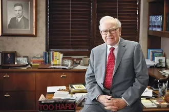 Warren Buffett'ın Yaptığı Rekor Bağış Zenginler Sıralamasındaki Yerini Değiştirdi