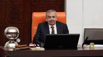 Sırrı Süreyya Önder Hayatını Kaybetti