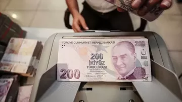 TL’nin Reel Değeri 10 Ayın Zirvesine Çıktı