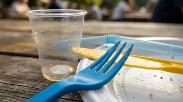 Tek Kullanımlık Plastik Ürünlere Yasak Geliyor