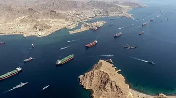 İran Hürmüz Boğazı'nı Tamamen Açtı