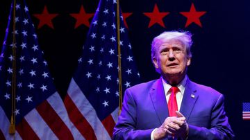 Trump’tan Peş Peşe Anlaşma Duyuruları: İngiltere ile Ticaret, Ukrayna ile Nadir Elementler!