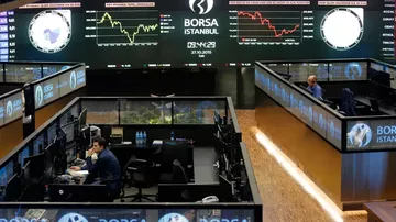 Petrol Fiyatları Sıçradı, Tüpraş (TUPRS) ve Petkim (PETKM) Hareketlendi