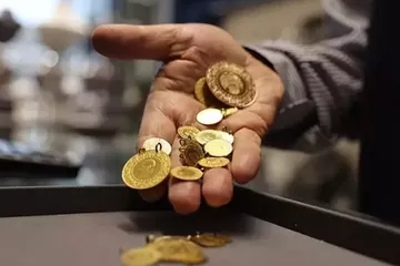 Altın Fiyatları Haftaya Sert Satışlarla Başladı
