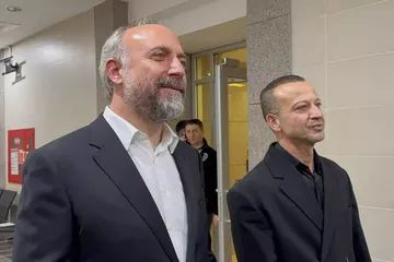 Halit Ergenç ve Rıza Kocaoğlu'na Hapis Cezası Verildi!