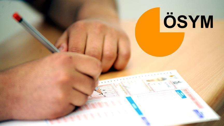 2025 TYT, AYT ve YDT sınav tarihleri için doldurulan optik form, ÖSYM sınav evrakları ve başvuru sürecindeki önemli detaylar.
