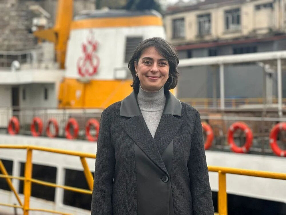 sinem dedetaş kimdir