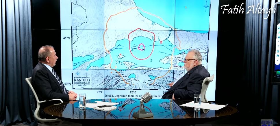 Celal Şengör, Şener Üşümezsoy'un 