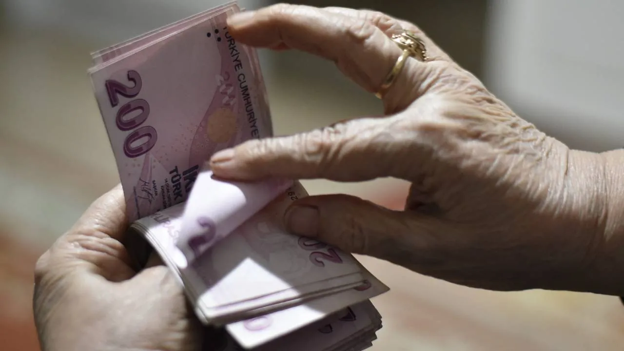 Emekliler, Temmuz 2025 maaş zammı için enflasyon farkını bekliyor