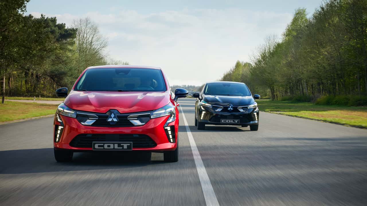 Mitsubishi Colt hibrit