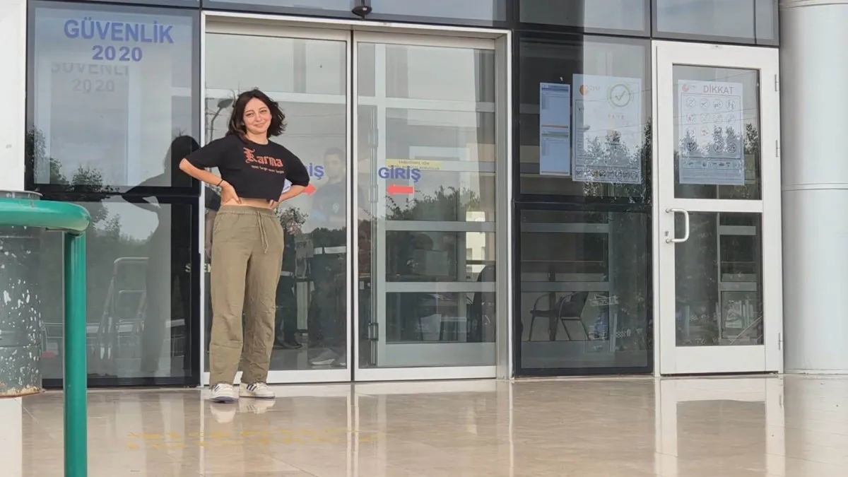sınava geç kalan kız açıklama