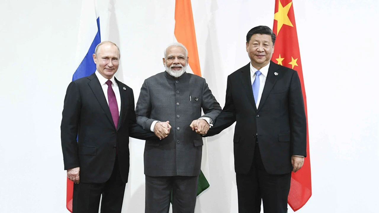 Trump: Hindistan ve Rusya’yı Çin’e kaptırdık.