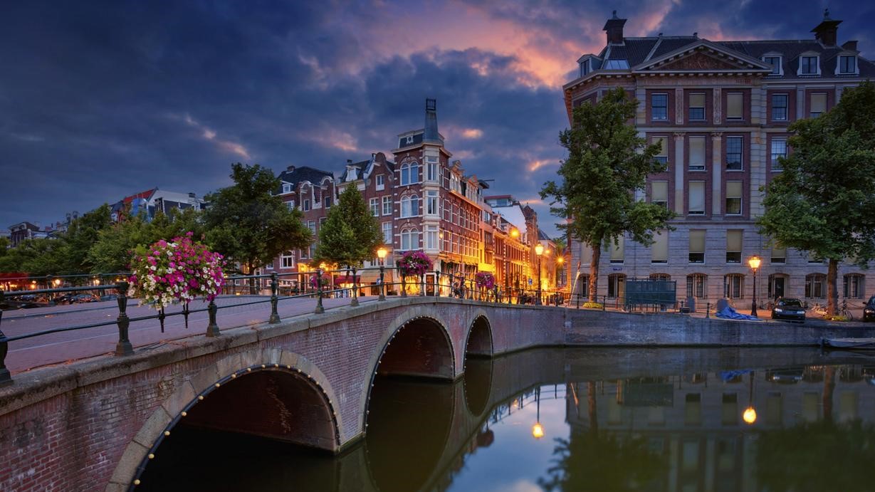 hollanda iphone 17 fiyat