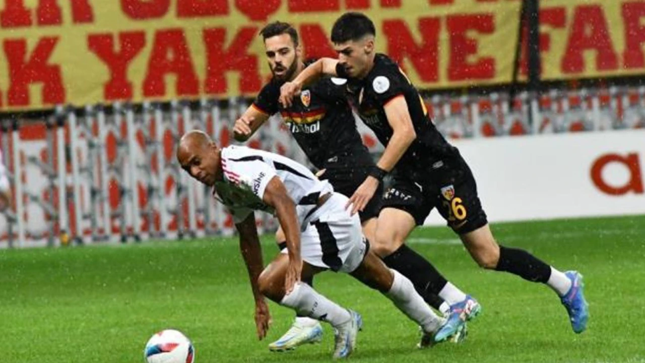 Kayserispor - Beşiktaş Maçı Şifresiz mi? Süper Lig Ertelenen Kayserispor Beşiktaş Maçı Saat Kaçta, Hangi Kanalda?