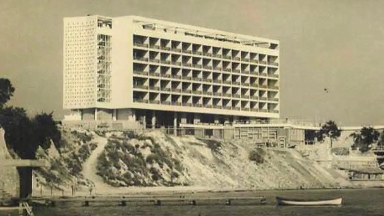 Çınar Otel Yıkıldı mı? İstanbul'un Simgesi Çınar Otel Neden Yıkılıyor?