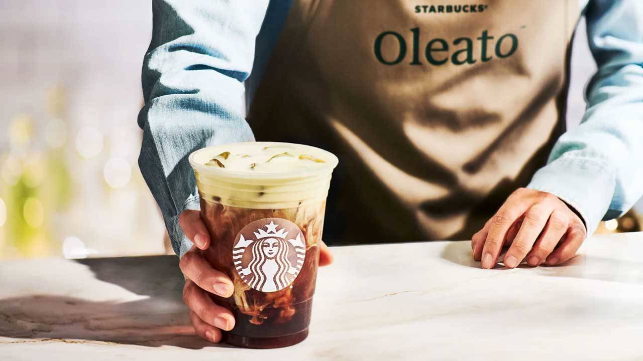 Starbucks’tan Yeniden Yapılandırma Kararı: Mağazalar Kapanıyor, İşten Çıkarmalar Başlıyor