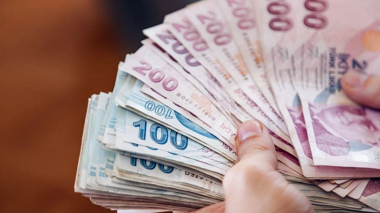 TEV Bursu Başvurusu 2025-2026 Ne Zaman Bitiyor? Türk Eğitim Vakfı Başvuru Şartları, Burs Miktarı ve Gerekli Belgeler