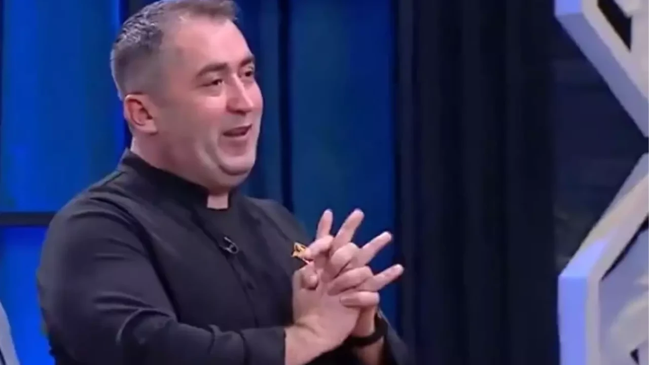 MasterChef’in Konuk Şefi Erdal Aslanboğa Kimdir, Nereli ve Kaç Yaşında? Kokoreç Ustası Erdal Aslanboğa’nın Biyografisi