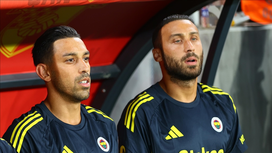 İrfan Can Kahveci ve Cenk Tosun Kadro Dışı Kaldı! Cenk Tosun ve İrfan Can Kahveci Neden Kadro Dışı Bırakıldı?