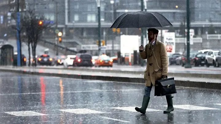 19 Ekim 2025 Hava Durumu | Meteoroloji Uyardı: İstanbul ve 36 İl İçin Sağanak Yağış Bekleniyor