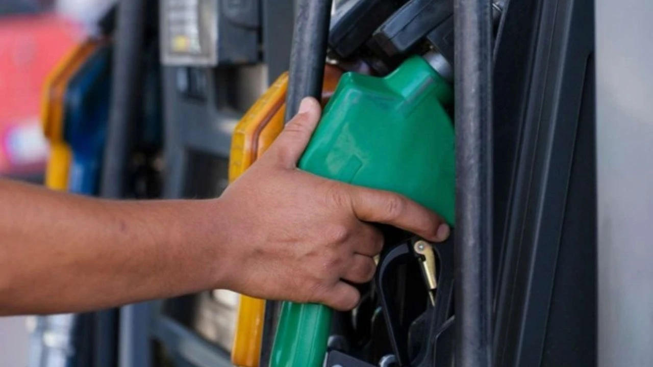 Akaryakıt Fiyatlarında Son Durum: 19 Ekim 2025 Güncel Benzin, Motorin ve LPG Fiyatları
