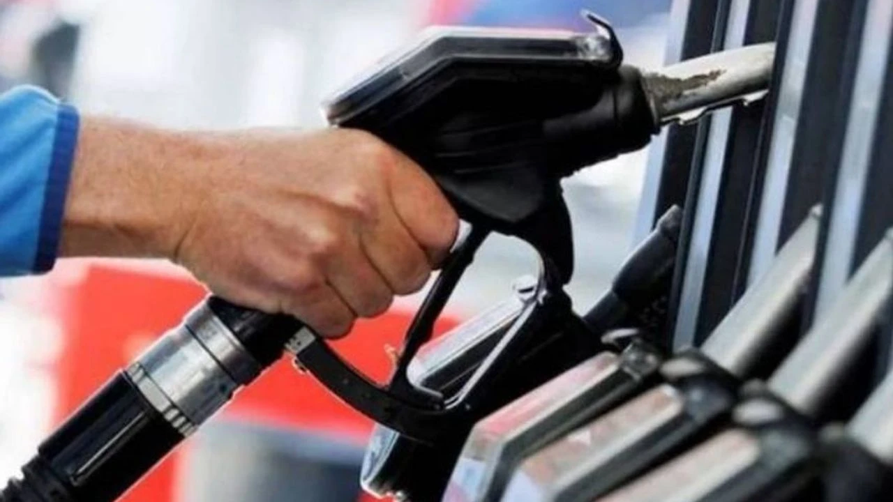 Akaryakıt Fiyatlarında Son Durum: 19 Ekim 2025 Güncel Benzin, Motorin ve LPG Fiyatları