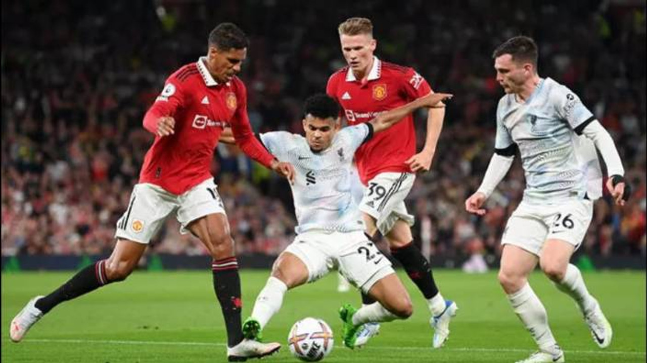 Liverpool - Manchester United Maçı Şifresiz mi? Liverpool - Manchester United Maçı Ne Zaman, Saat Kaçta ve Hangi Kanalda?