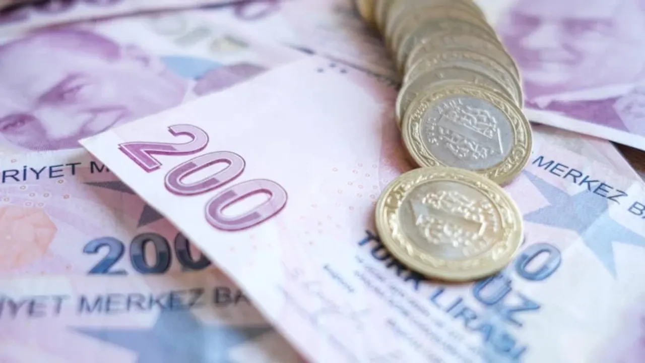 Asgari Ücret 2026 Zammı İçin 8 Senaryo: Yeni Asgari Ücret Ne Kadar Olacak?