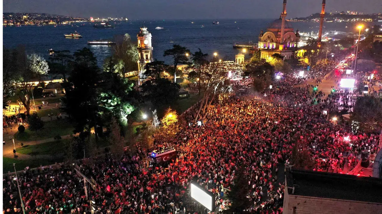 29 Ekim Konserleri 2025 İstanbul: Cumhuriyet Bayramı Konser Takvimi ve Ücretsiz Konser Verecek Sanatçılar