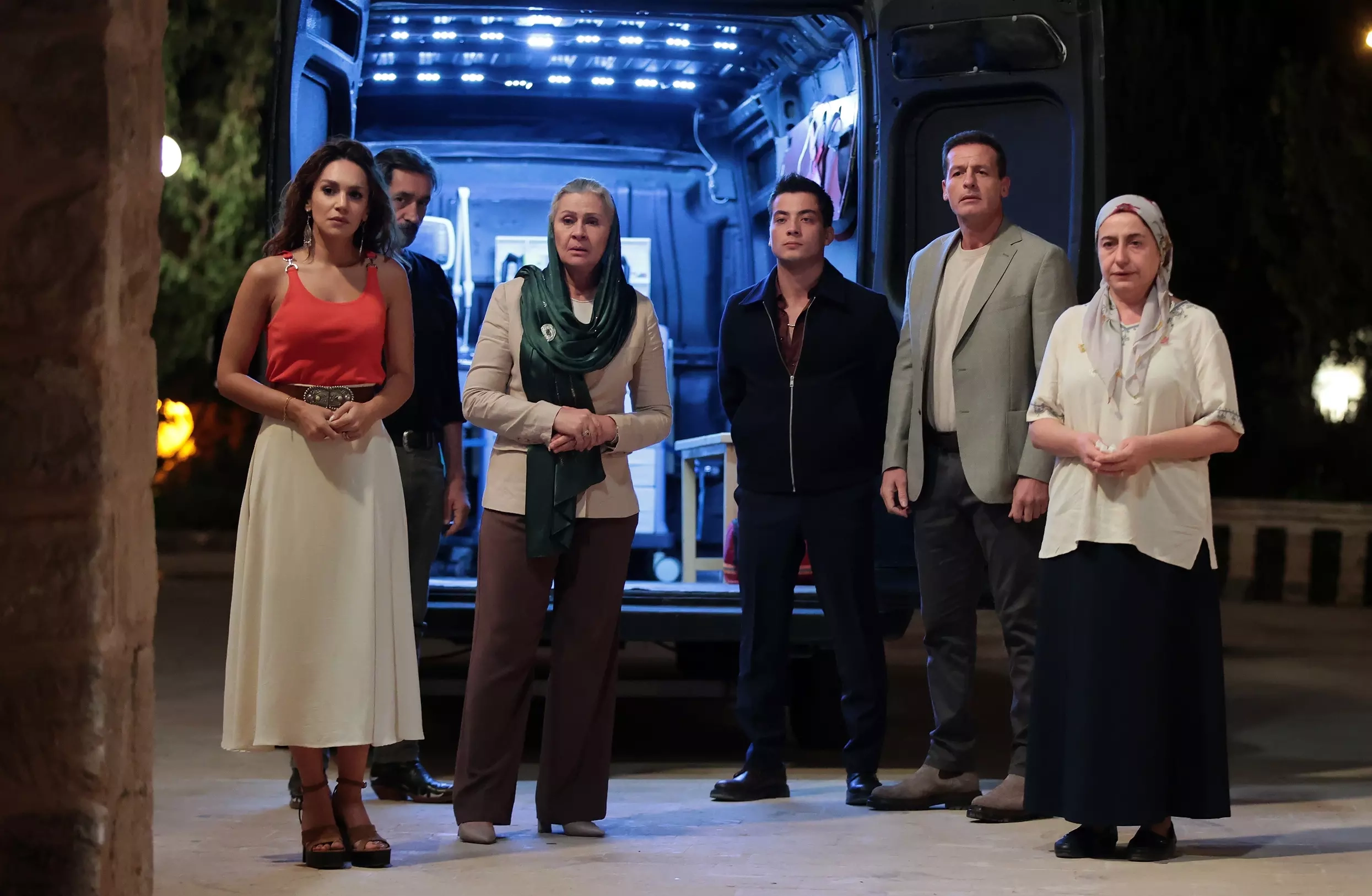 Uzak Şehir Son Bölüm İzle! Uzak Şehir 35. Bölüm Full HD Tek Parça İzleme Linki