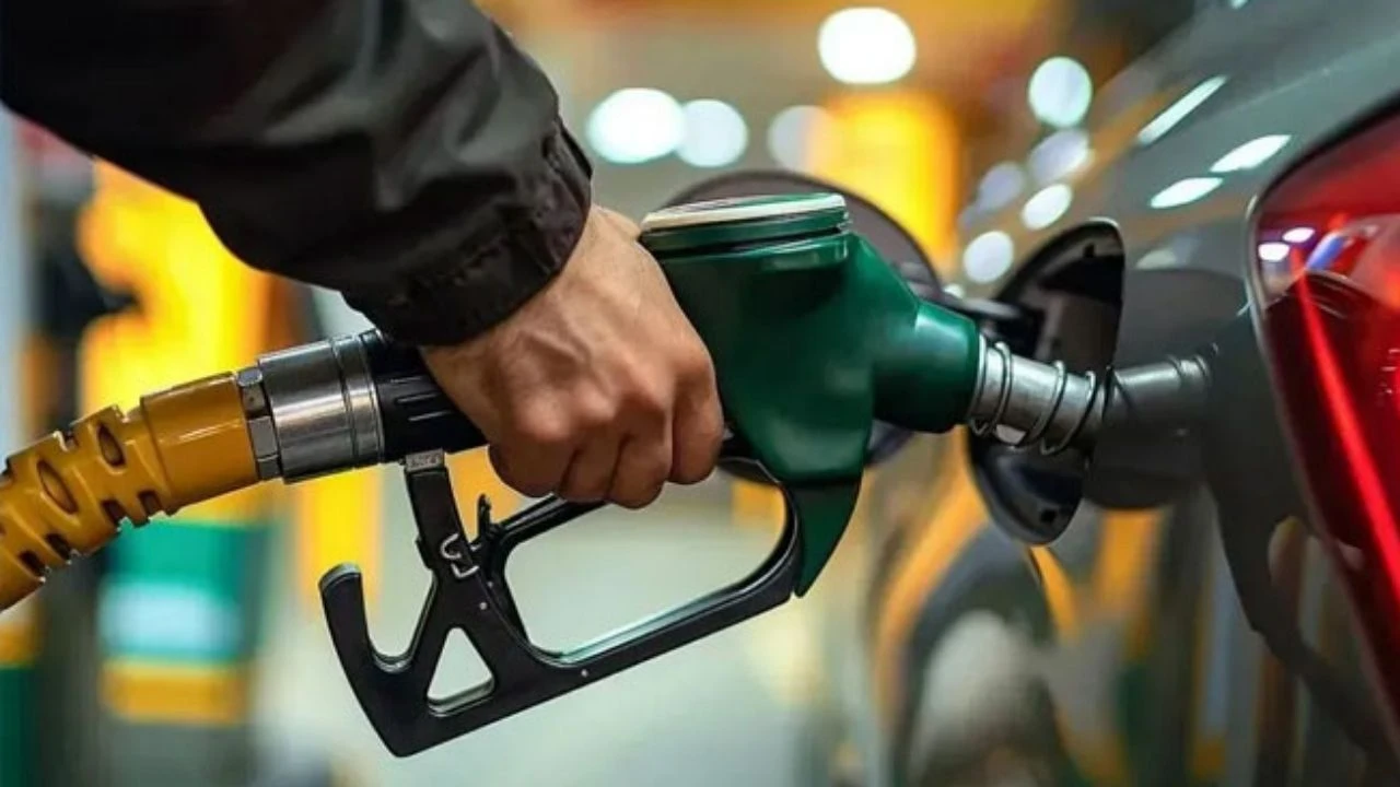 Benzin, Motorin, Lpg Bugün Ne Kadar? 2 Kasım Güncel Akaryakıt Fiyatları