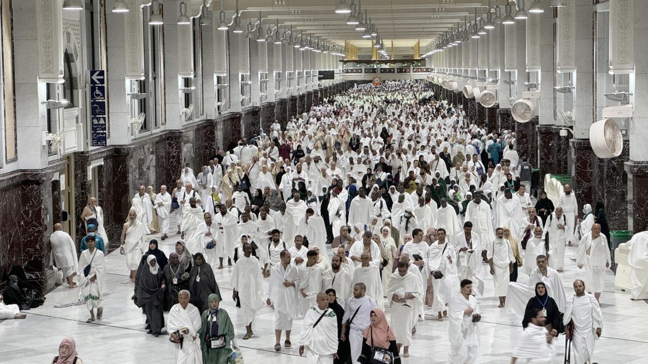 Hac Kurası Ne Zaman, Saat Kaçta Çekilecek? 2026 Diyanet Takvimi Belli Oldu