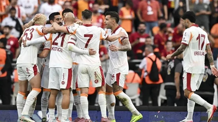 Galatasaray - Ajax Maçı Şifresiz mi? Galatasaray - Ajax Maçı Ne Zaman, Saat Kaçta, Hangi Kanalda? Muhtemel 11’ler Belli Oldu!