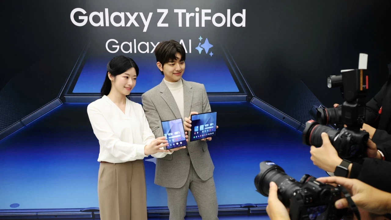 Samsung İlk Çoklu Katlanabilir Telefonunu Tanıttı: Galaxy Z TriFold’un Fiyatı Ne Kadar?
