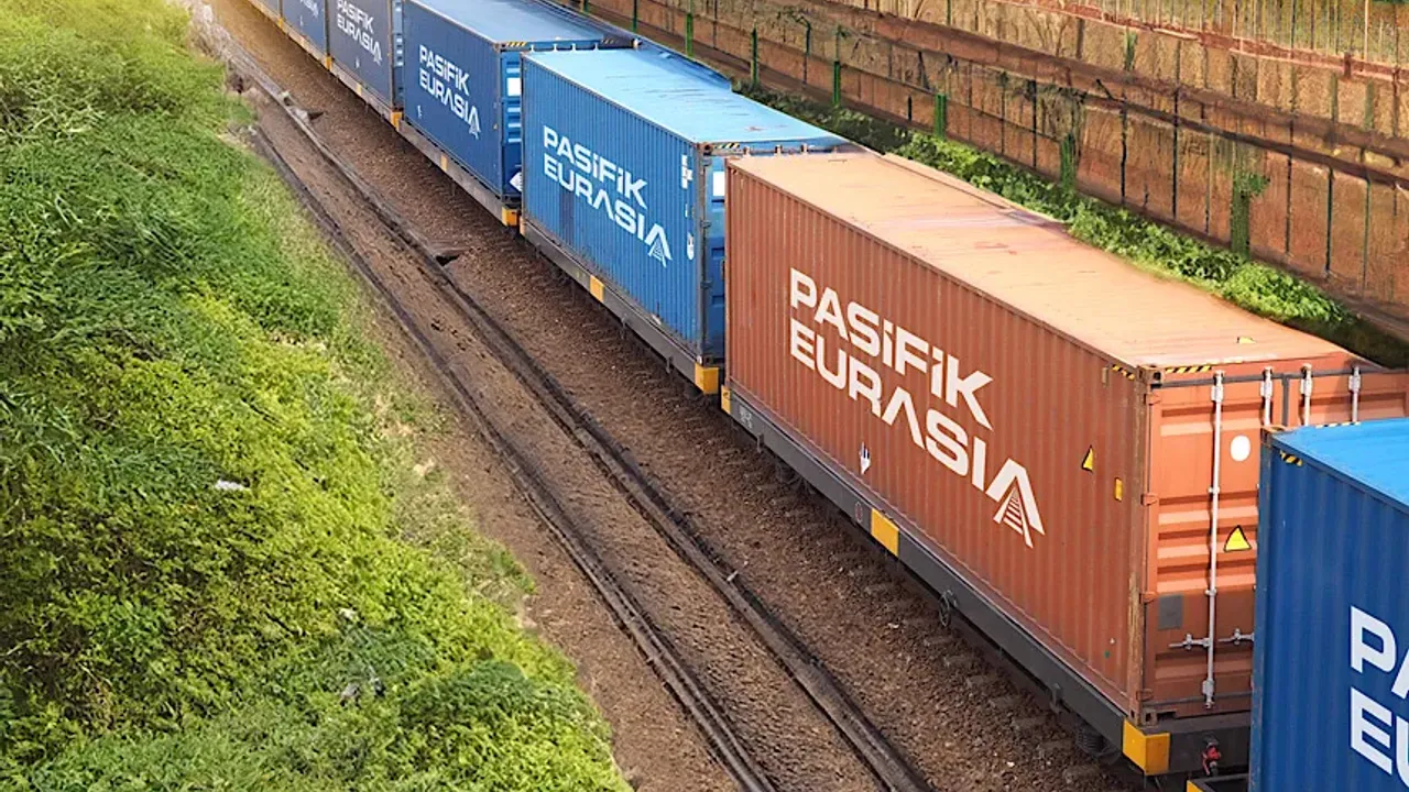 PASEU hissede para çıkışı