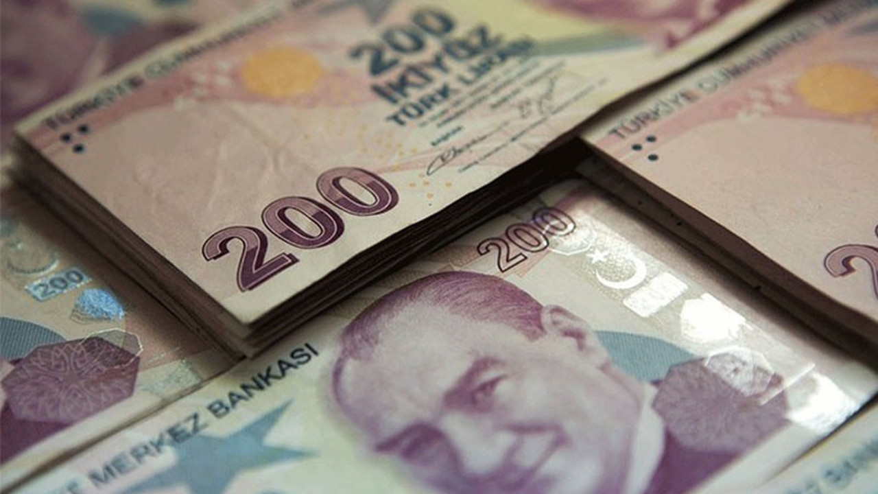 Evleneceklere 250 Bin TL Faizsiz Kredi: Kimler Başvurabilir, Şartlar Neler?