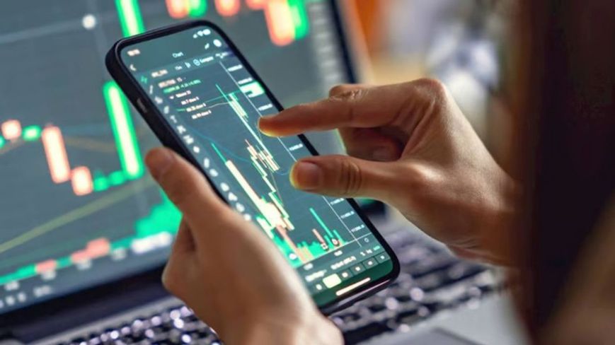 Borsada Para Girişi ve Çıkışı En Yüksek Hisseler (15.05.2026)
