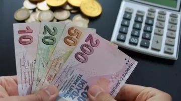 Meclis’ten Geçti: En Düşük Emekli Aylığı 20 Bin TL Oldu